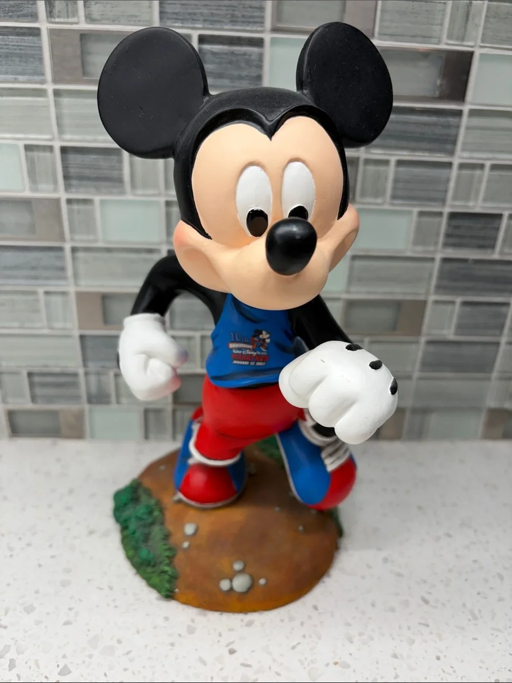 Walt Disney World Marathon 10th Anniversary Limited Edition Mickey Mouse Statue
